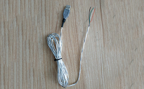 透明USB+尾部沾锡